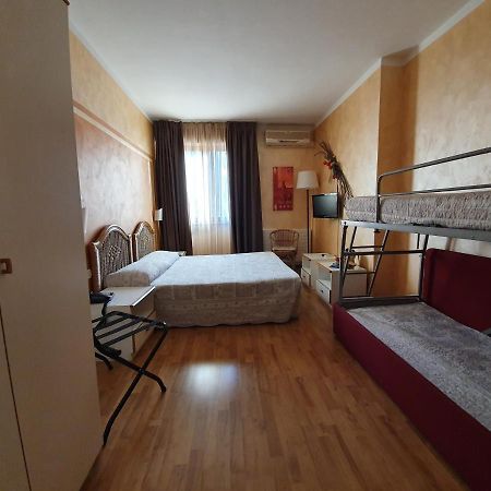 Hotel Le Pageot 아오스타 외부 사진