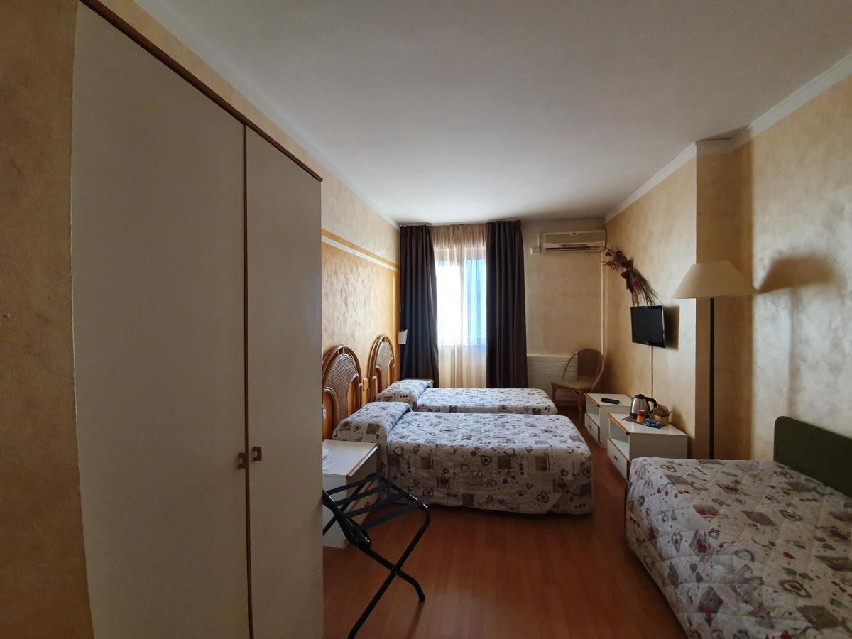 Hotel Le Pageot 아오스타 외부 사진
