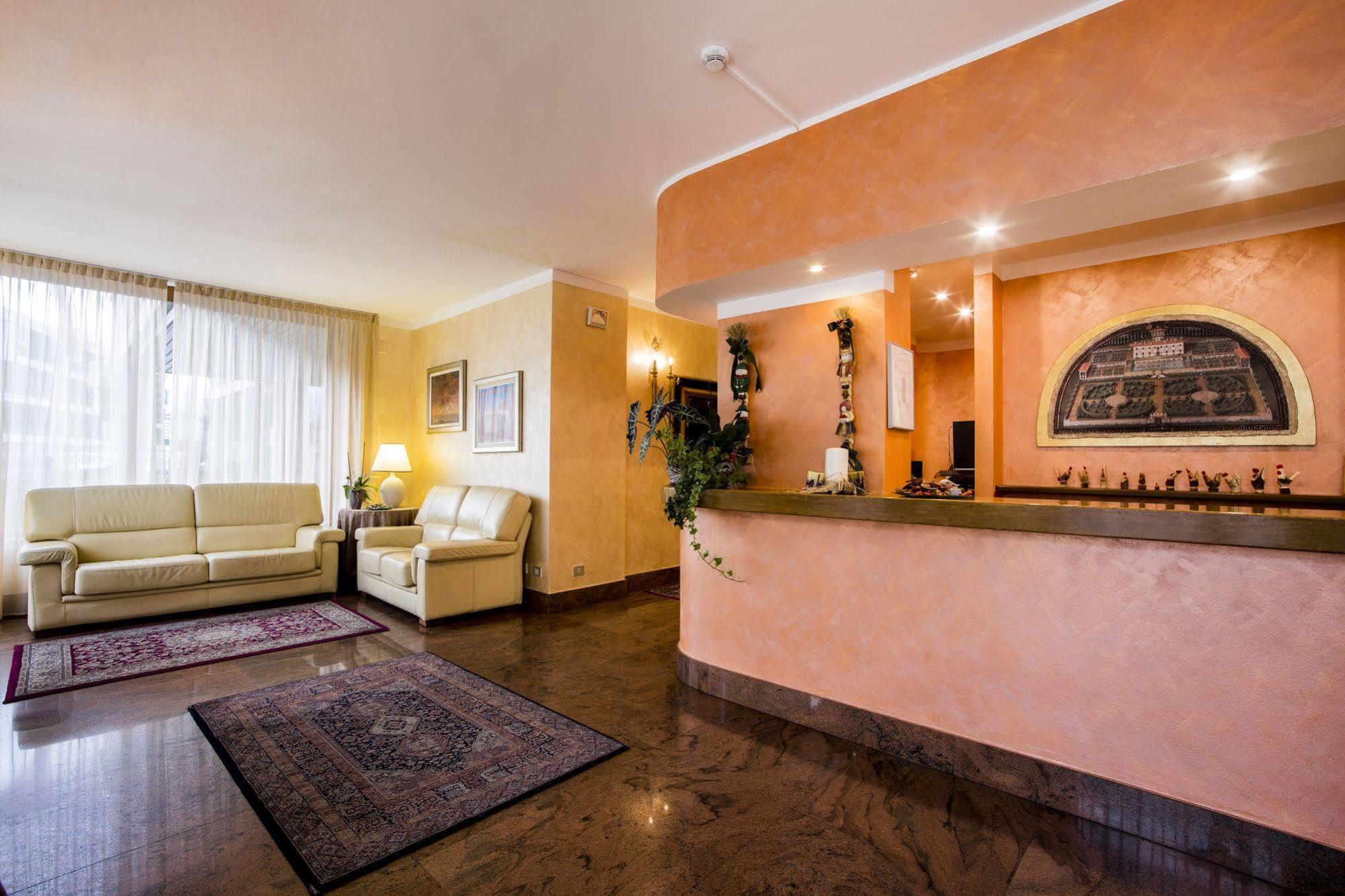 Hotel Le Pageot 아오스타 외부 사진