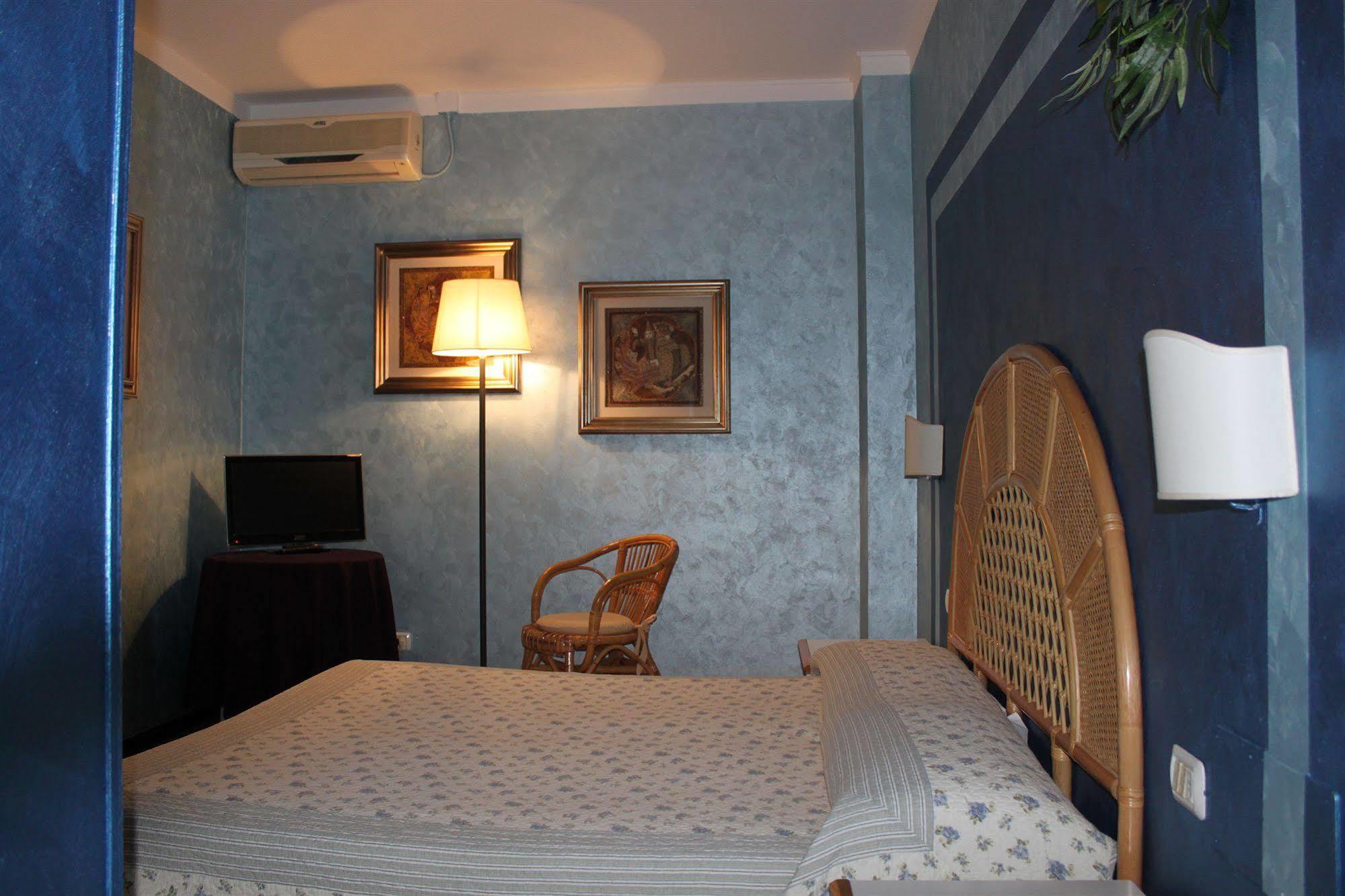 Hotel Le Pageot 아오스타 외부 사진